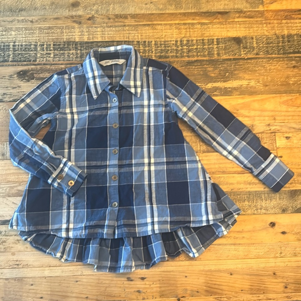 Girls ruffled blouse size 8